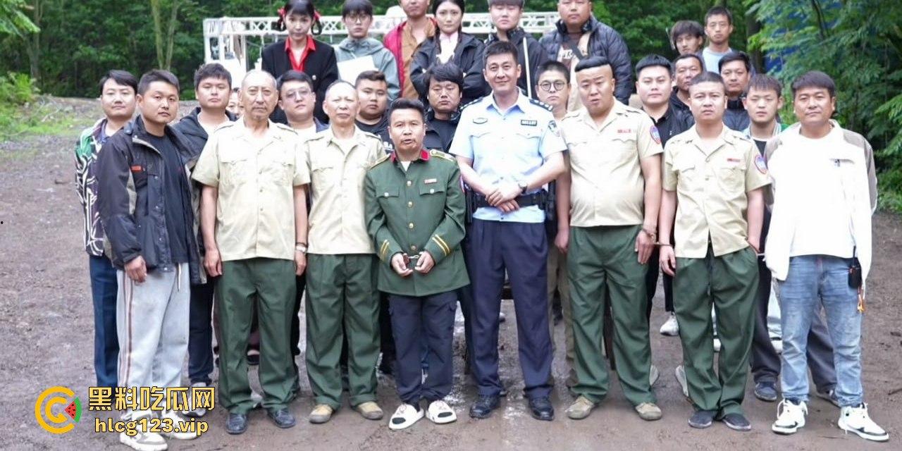 四平网红董叔「董政」惊爆塌房！与大奶情人在情趣酒店缠绵1小时连干3炮，粉丝心碎不已！  第4张