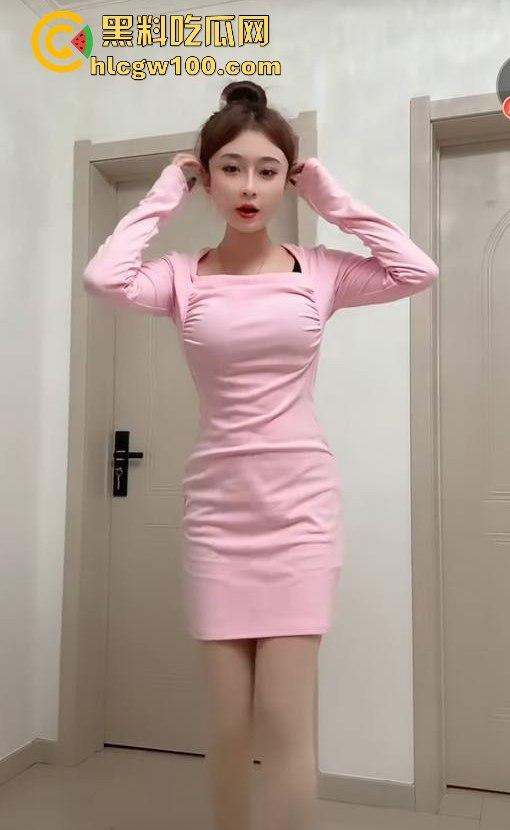 快手反差网红【武霖儿】私人定制视频流出,露脸自慰骚的一批妥妥的精液容器,内容炸裂!! 第6张 快手反差网红【武霖儿】私人定制视频流出,露脸自慰骚的一批妥妥的精液容器,内容炸裂!! 第6张