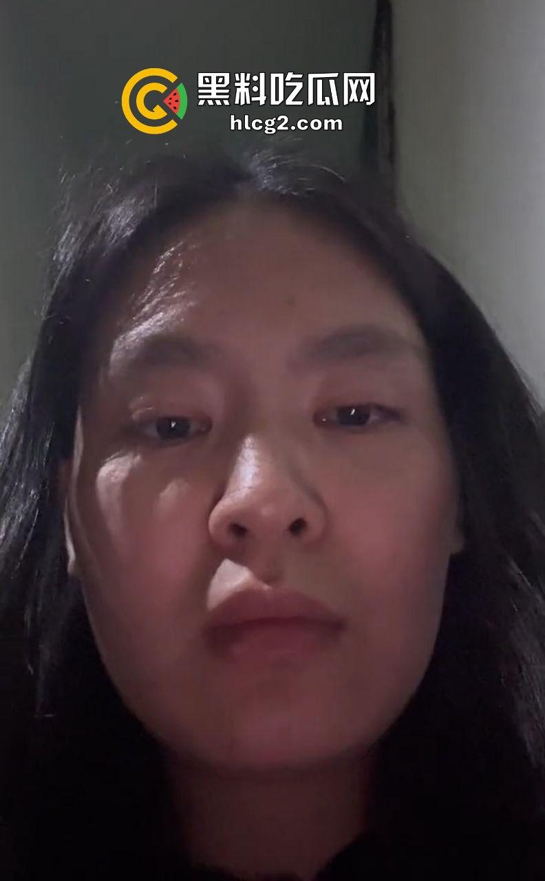 云南昆明一商铺广告牌设施坠落 导致现场7伤3死！一宝妈两个女儿被砸的头破血流 自述经历泣不成声！  第4张