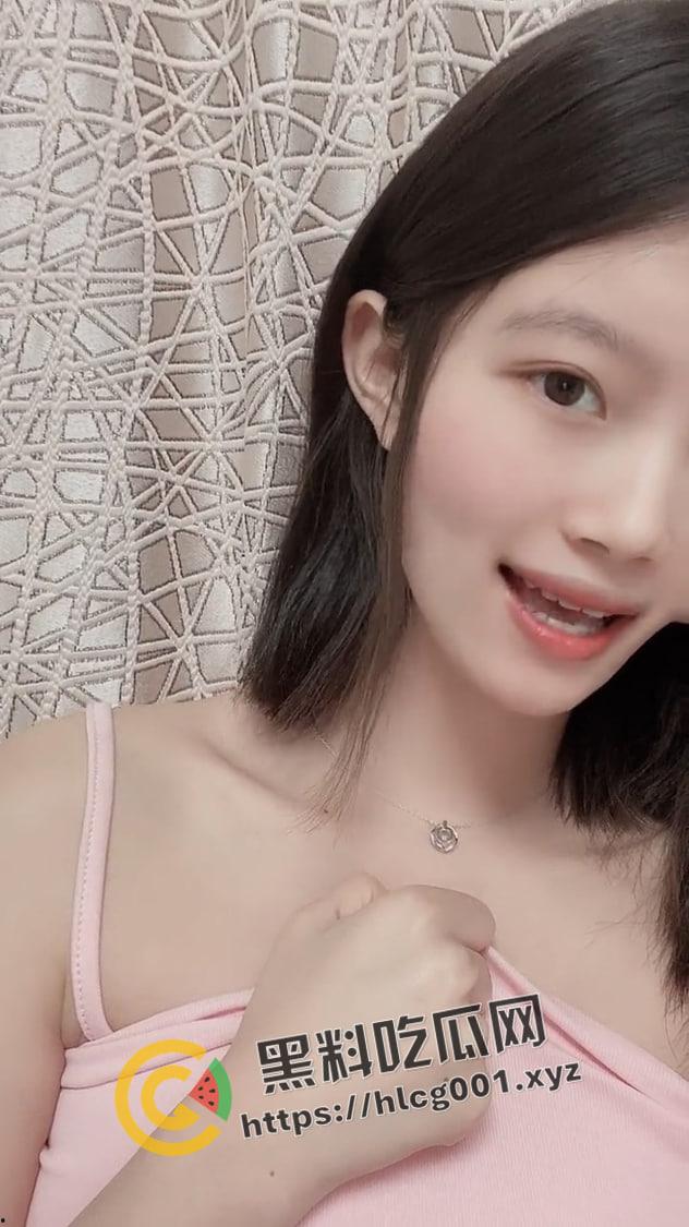 开盒抖音网红【甜甜佳】本名【王思佳】福建烧鸡 刷礼物就能私拍线下  素颜反差极大 硬件不够 骚气来凑 第7张