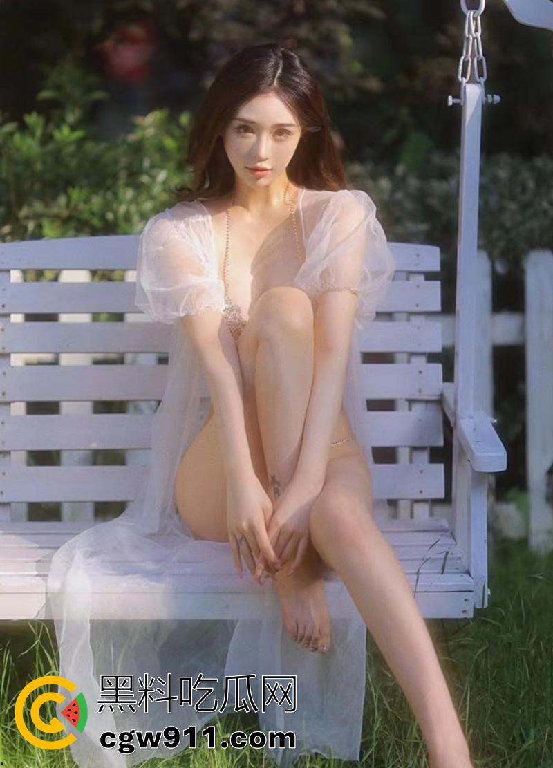 顶级身材尤物女神【超辣的林一】，逆天长腿大奶翘臀，魔鬼身材火辣性感，被土豪重金定制视图曝光！  第10张