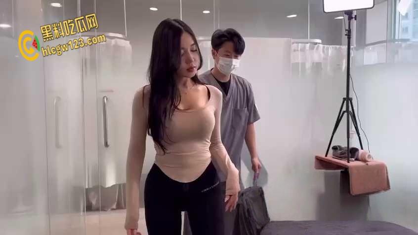 近距离亲密接触极品辣妹！火辣SPA全过程揭秘，专业男技师手把手教你撩拨技巧！  第1张