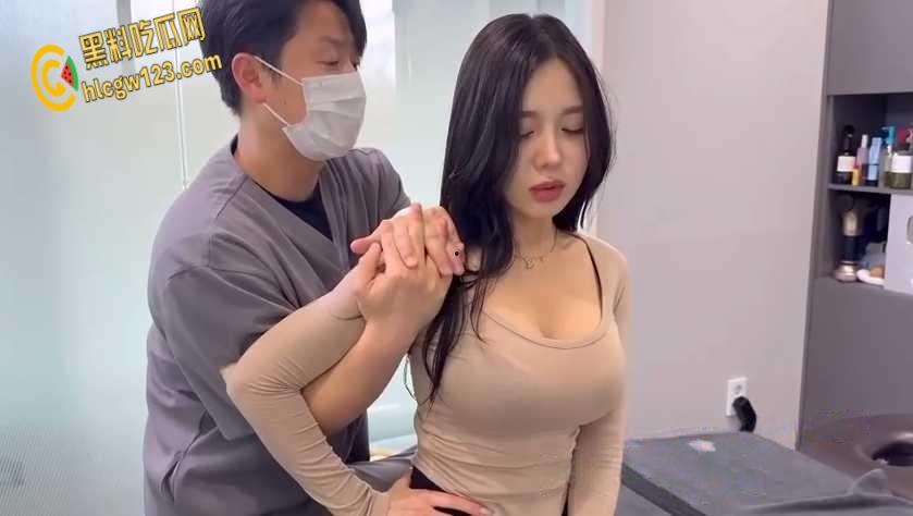 近距离亲密接触极品辣妹！火辣SPA全过程揭秘，专业男技师手把手教你撩拨技巧！  第4张