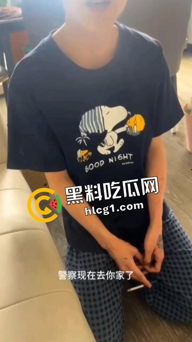 全网丢人的精神小伙【陈浩轩】背着女友偷吃被抓！被女友打的头破血流 现场视频流出  第7张