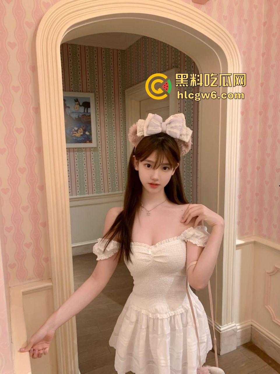 石家庄拜金人妻【林科汝】背着老公借口住闺蜜家，深夜出来陪两开路虎哥们3P，伺候得人骨头都酥了LV到手！  第6张