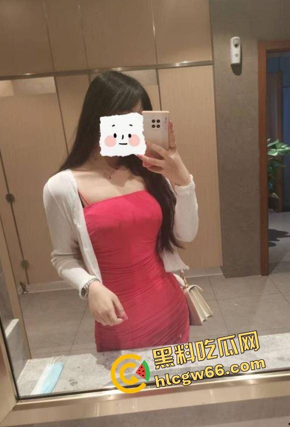 济南护理学院小母狗『胡玉沙』背着男友约炮已婚男被曝光，双腿大开当情妇，被干的叫到抽搐！  第2张