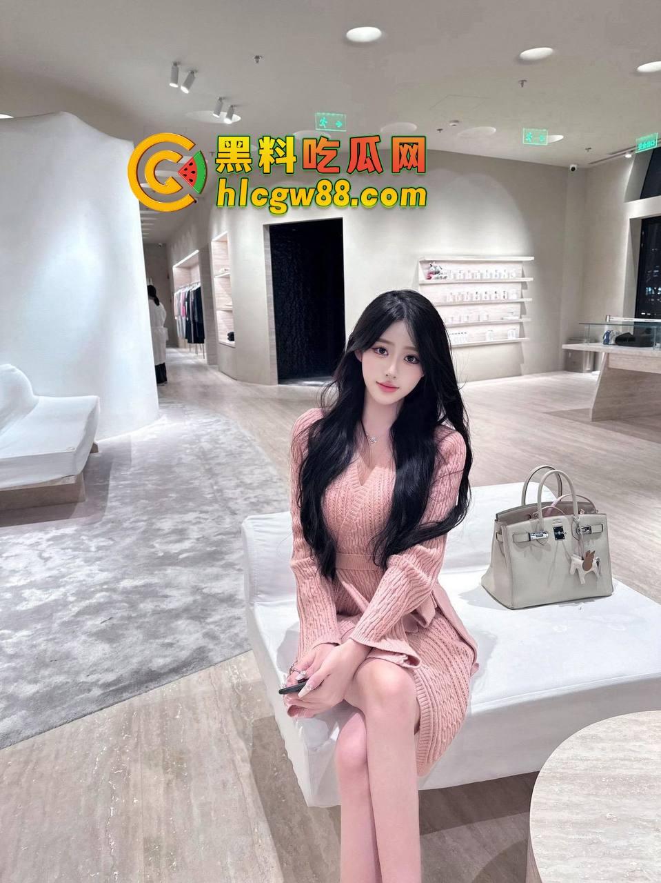 浙江网友不吃香菜却吃得精液，瓦洛兰特线上勾搭，线下湖州酒店大战2天2夜，粉嫩逼乳交舔爆我老二！  第1张