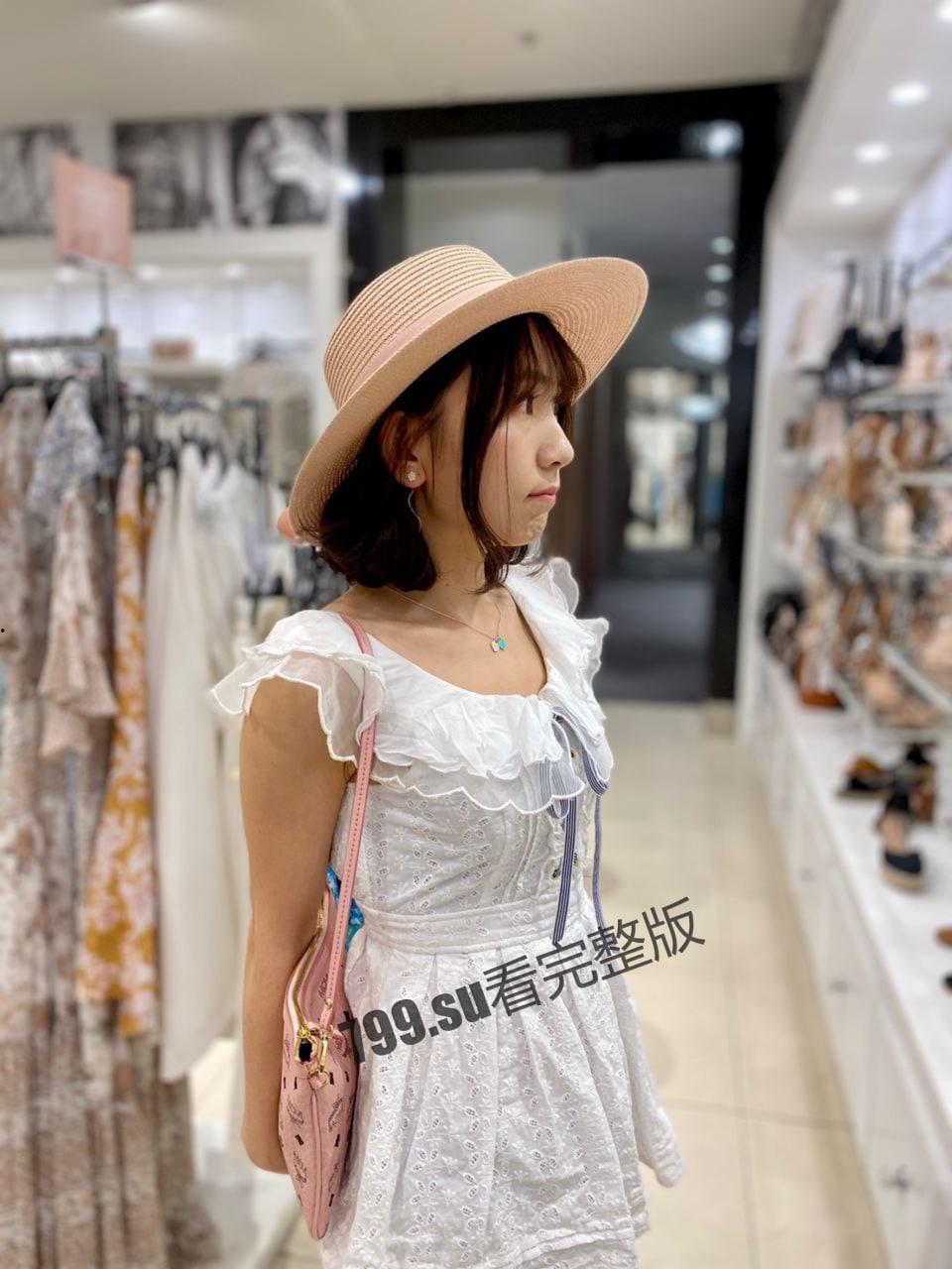 台湾粉嫩学妹 刘宇昕 遇上渣男 粉嫩小穴都快被插烂了  第2张