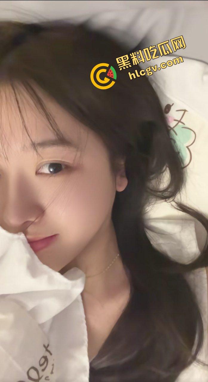 抖音清纯嫩妹太妹『二飘』与榜一大哥线下酒店开房 性感内裤暴力输出小穴！独家曝光流出！  第3张