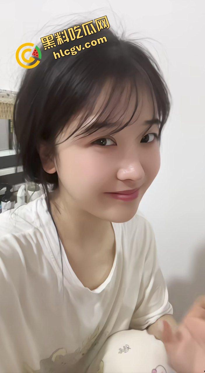 抖音清纯嫩妹太妹『二飘』与榜一大哥线下酒店开房 性感内裤暴力输出小穴！独家曝光流出！  第6张