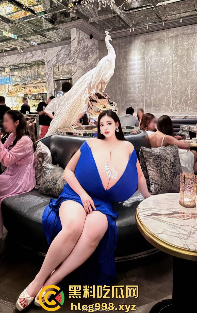 全屏都是奶!微密圈【波波安吖】巨乳女王豪乳横扫屏幕前的你 第3张 全屏都是奶!微密圈【波波安吖】巨乳女王豪乳横扫屏幕前的你 第3张