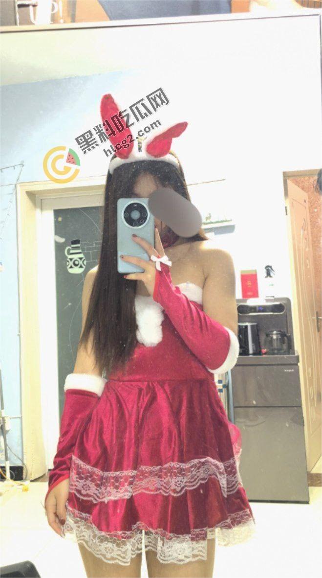 重庆高颜值美女「李欣」性爱自拍视频泄密,百度网盘重口味日常曝光 第1张 重庆高颜值美女「李欣」性爱自拍视频泄密,百度网盘重口味日常曝光 第1张