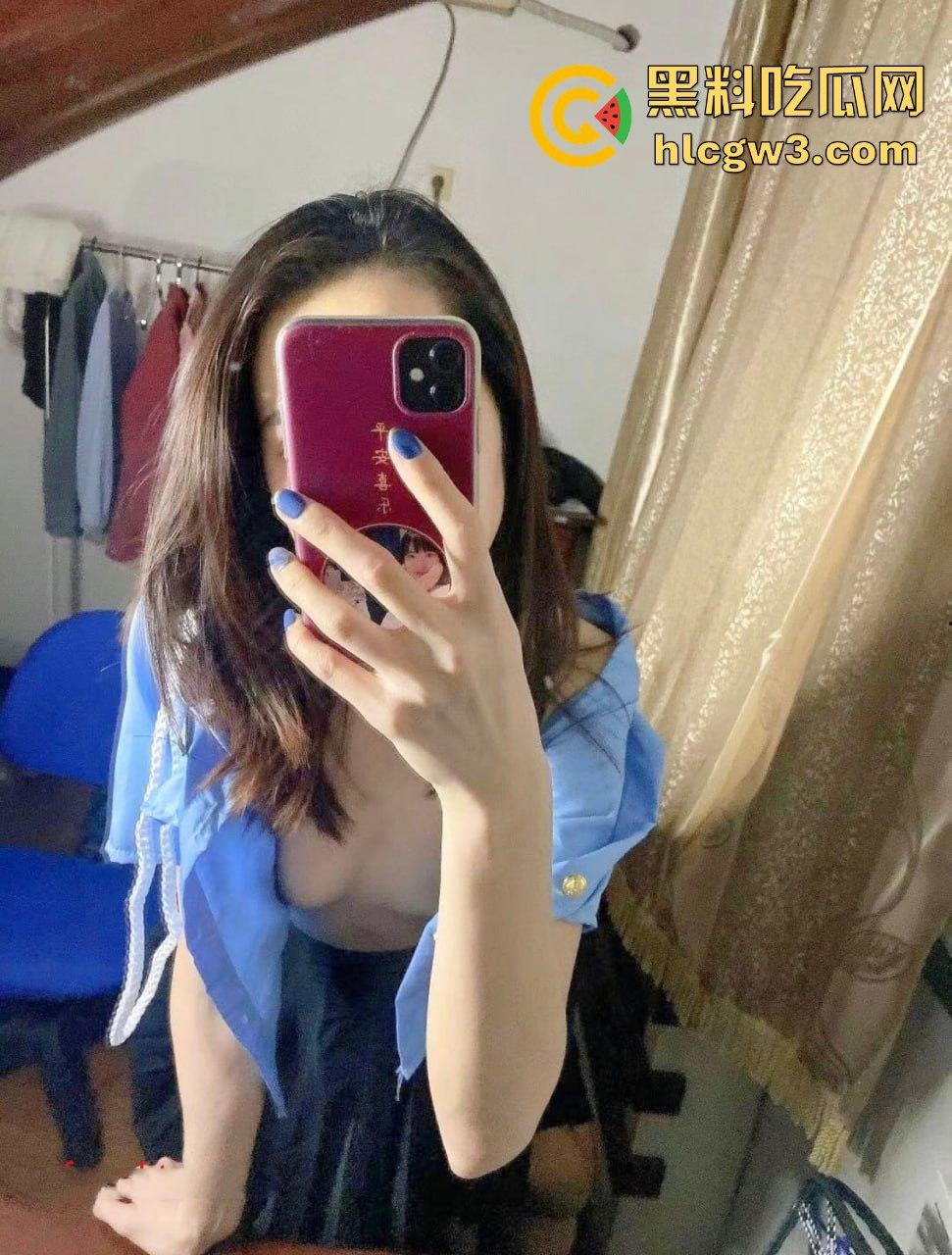 新婚夫妻为钱向猥琐房东低头!年轻丈夫眼睁睁看着新娘沦为床上玩物,羞愧无助自责不已! 第1张 新婚夫妻为钱向猥琐房东低头!年轻丈夫眼睁睁看着新娘沦为床上玩物,羞愧无助自责不已! 第1张