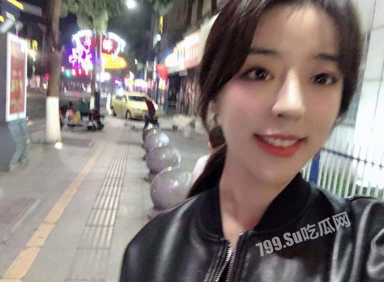 【独家】四川 卫生职业技术学院 叶晓婷 卫校母狗 欲求不满 男友曝光调教视频 第4张 【独家】四川 卫生职业技术学院 叶晓婷 卫校母狗 欲求不满 男友曝光调教视频 第4张