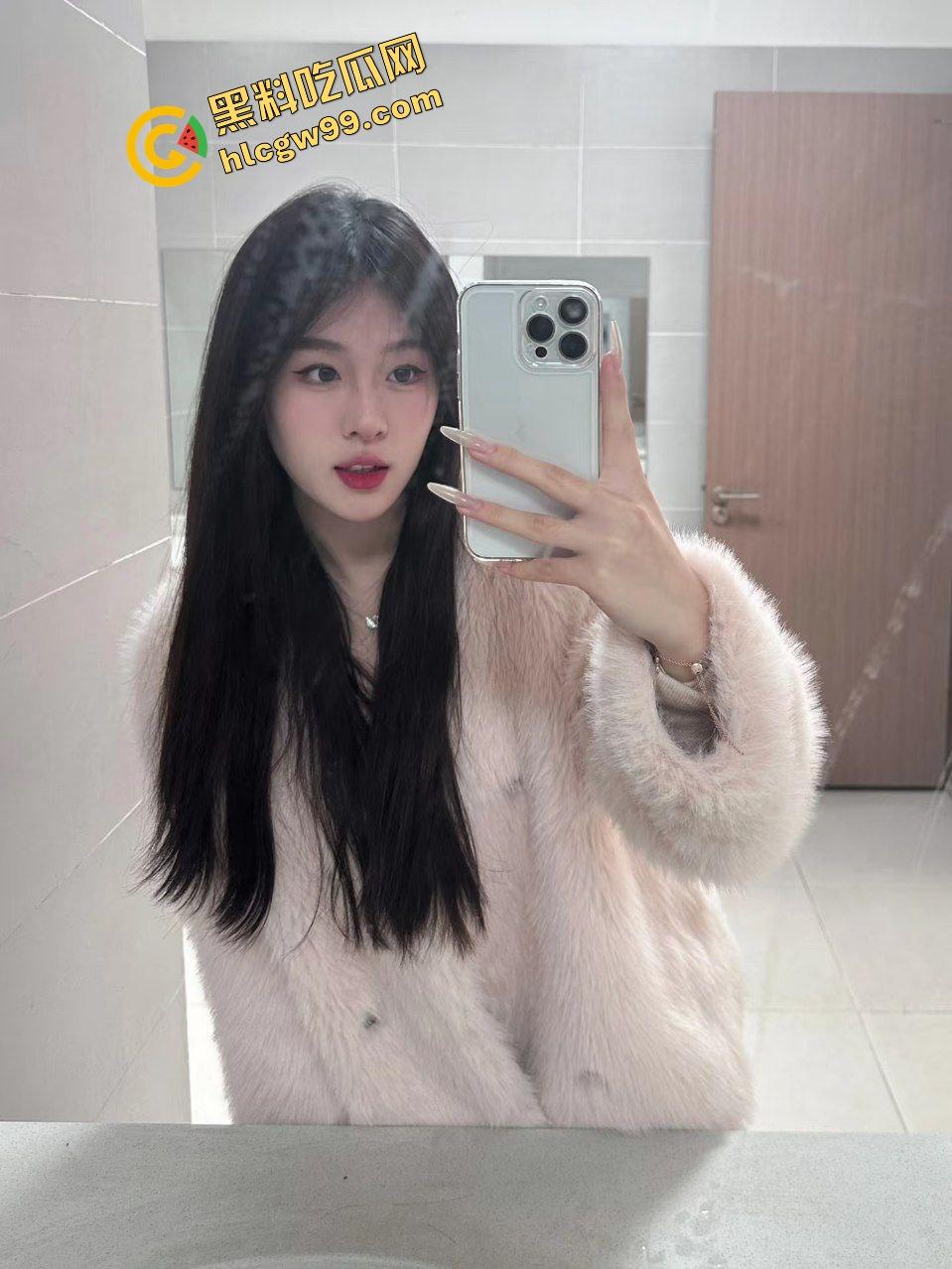 天津高校反差骚鸡学生妹【唐雅】下海做鸡兼职酒店1千一夜淫荡性爱,单手撸管精液直喷!独家曝光! 第1张 天津高校反差骚鸡学生妹【唐雅】下海做鸡兼职酒店1千一夜淫荡性爱,单手撸管精液直喷!独家曝光! 第1张