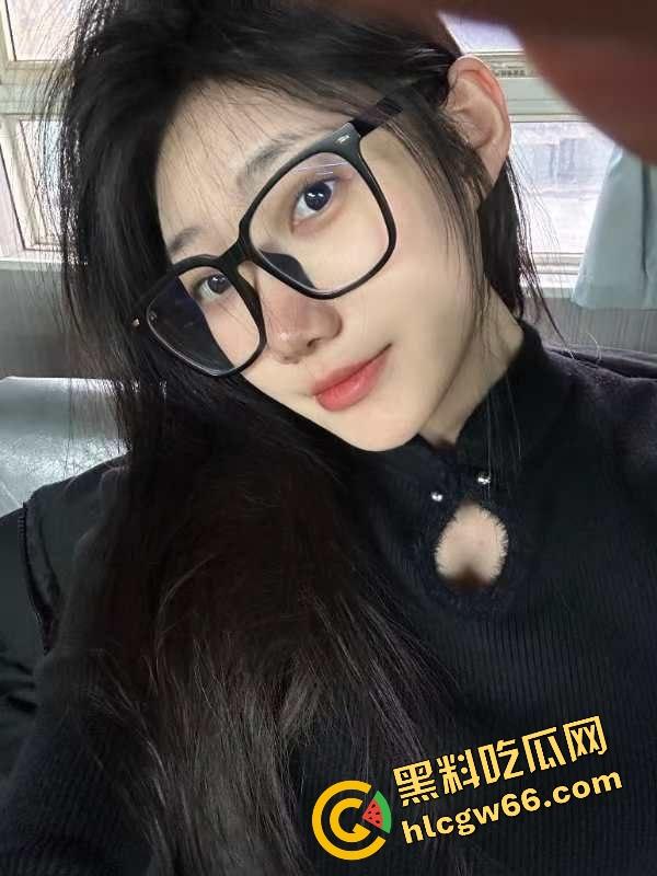 体育生约操肥臀白虎福利姬【V10turbo】蜜桃骚穴狂喷淫水,巨屌怼进逼缝射满膛,操到床单发烫! 第1张 体育生约操肥臀白虎福利姬【V10turbo】蜜桃骚穴狂喷淫水,巨屌怼进逼缝射满膛,操到床单发烫! 第1张