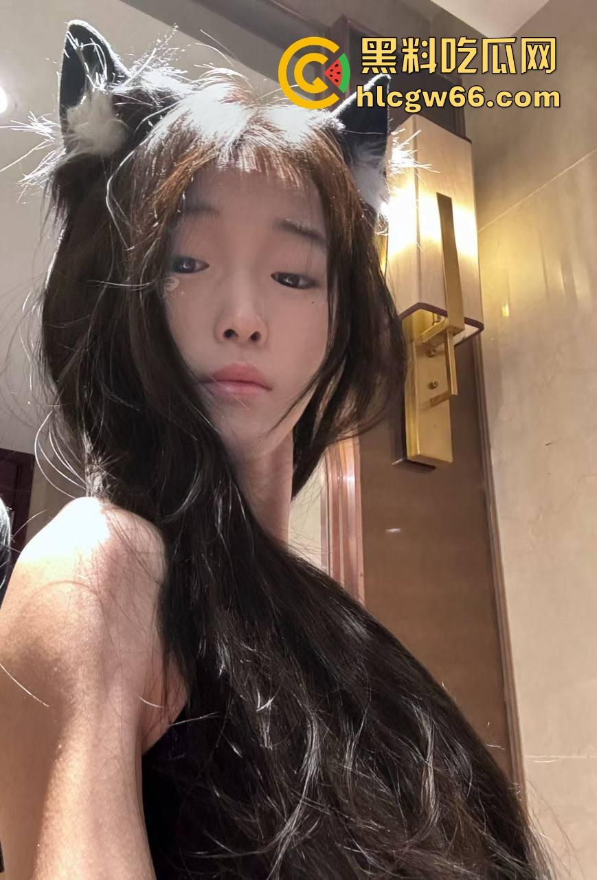 浙江大学高颜值妹子『孙瑜伊』高中清纯乖乖女，大一就破处，大二换男友如换衣，女仆装被爆操调教！  第2张