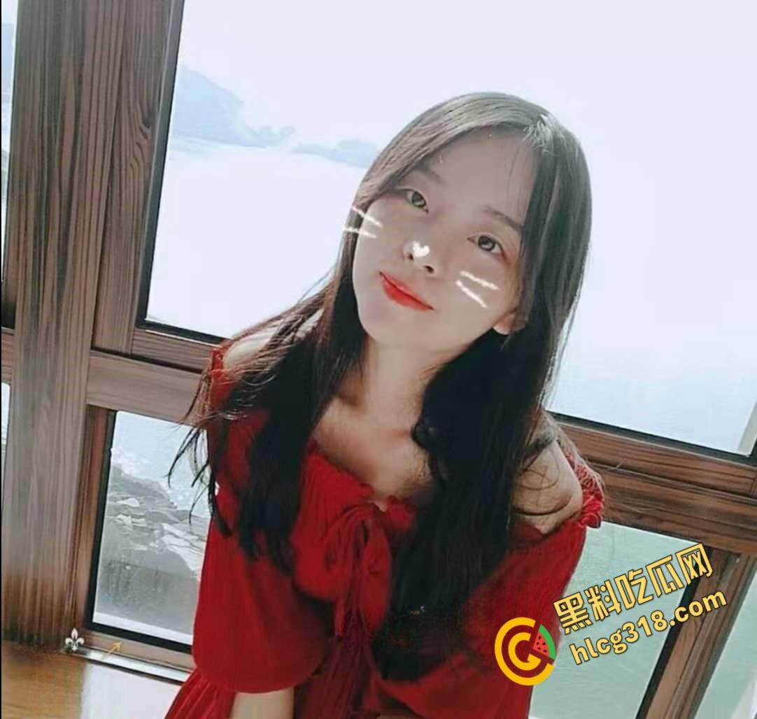 卫校嫩妹拜金女【小柒酱】,清纯反差小白虎 ,为了奢侈生活被金主包养, 甘愿做其母狗! 第2张 卫校嫩妹拜金女【小柒酱】,清纯反差小白虎 ,为了奢侈生活被金主包养, 甘愿做其母狗! 第2张