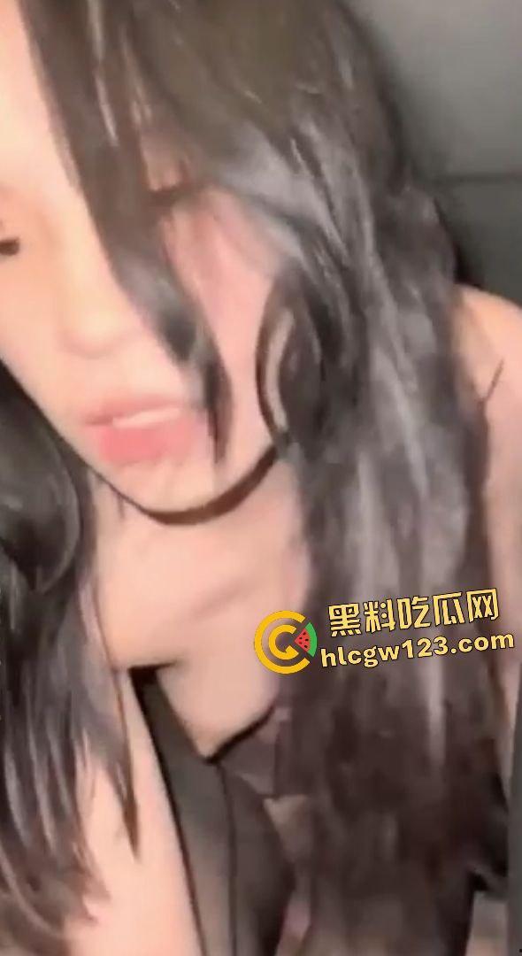 天雷滚滚稚嫩妹妹车震初体验,粉嫩小穴被狂虐,女上位敲到头嫌车太小! 第8张 天雷滚滚稚嫩妹妹车震初体验,粉嫩小穴被狂虐,女上位敲到头嫌车太小! 第8张
