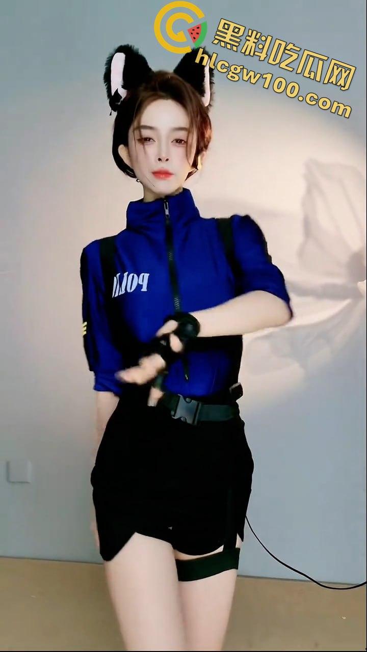 抖音反差婊【知洲】,榜一大哥定制骚舞,蕾丝丁字渔网袜,丰乳肥臀大骚逼 第5张 抖音反差婊【知洲】,榜一大哥定制骚舞,蕾丝丁字渔网袜,丰乳肥臀大骚逼 第5张