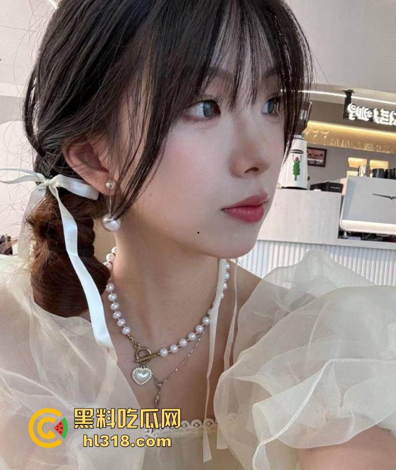 山东艺术学院油画系系花【乔若雨】清纯女神与纹身黄毛约炮,无套后入猛操,呻吟声充满整个房间! 第3张 山东艺术学院油画系系花【乔若雨】清纯女神与纹身黄毛约炮,无套后入猛操,呻吟声充满整个房间! 第3张