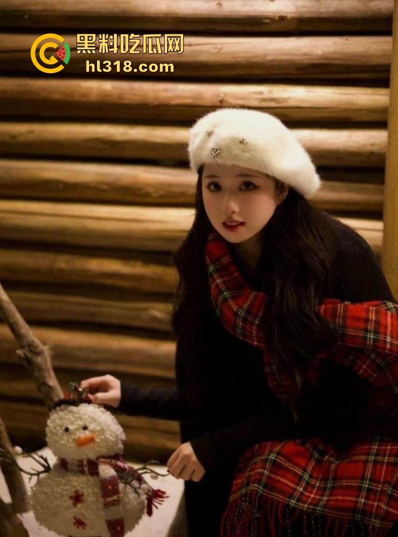 山东艺术学院油画系系花【乔若雨】清纯女神与纹身黄毛约炮,无套后入猛操,呻吟声充满整个房间! 第4张 山东艺术学院油画系系花【乔若雨】清纯女神与纹身黄毛约炮,无套后入猛操,呻吟声充满整个房间! 第4张