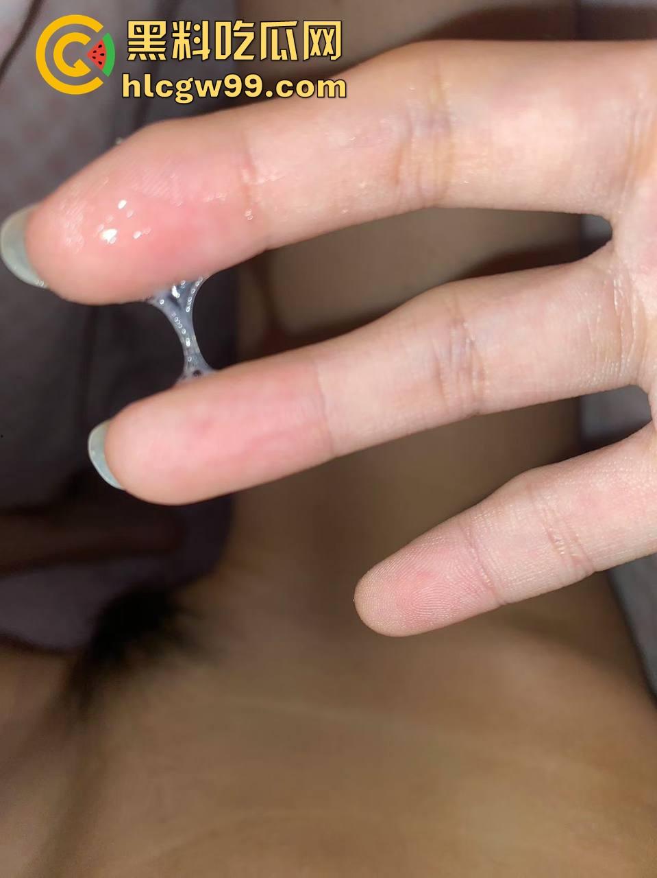 安徽合肥【赵欣】网调视频火了,骚母狗自慰抠嫩穴淫水四溢,骚逼拉丝让人绷不住! 第7张 安徽合肥【赵欣】网调视频火了,骚母狗自慰抠嫩穴淫水四溢,骚逼拉丝让人绷不住! 第7张