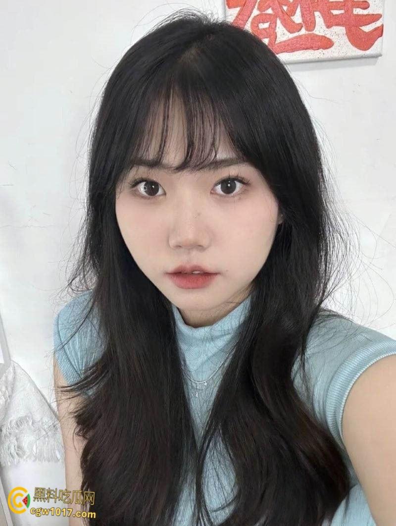 海南大学礼仪队队员【赵韩雨】被男友床上调教,翘臀被后入喷汁内射,私密视频泄露欲火狂欢! 第1张 海南大学礼仪队队员【赵韩雨】被男友床上调教,翘臀被后入喷汁内射,私密视频泄露欲火狂欢! 第1张