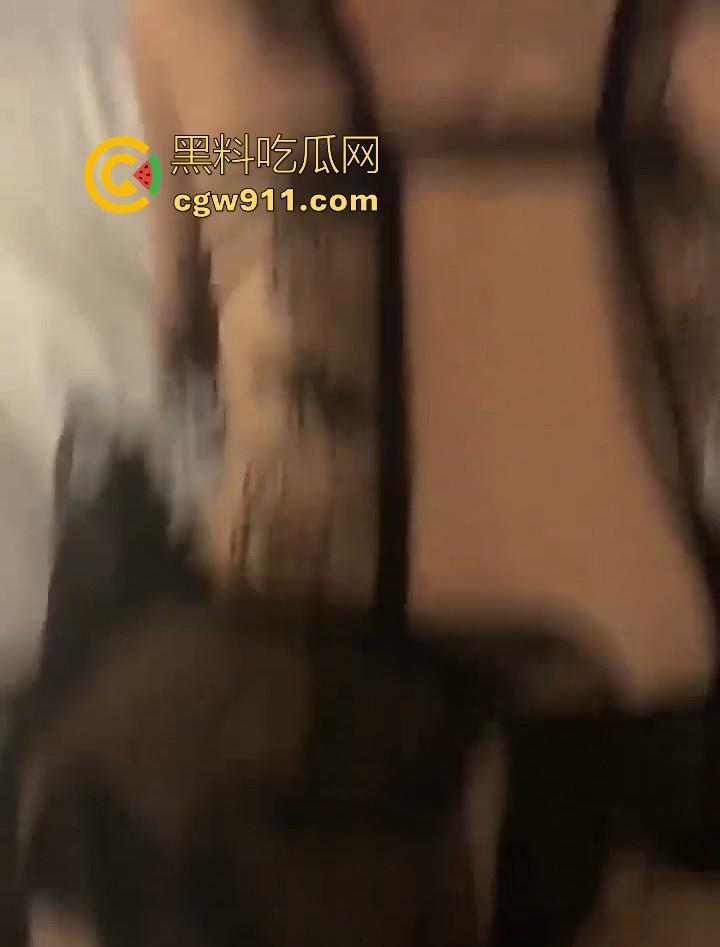 湖南理工学院反差学姐【罗莉英】白天上学,晚上兼职接客,只要钱到位啥姿势全都会,勤工俭学的好姑娘! 第7张 湖南理工学院反差学姐【罗莉英】白天上学,晚上兼职接客,只要钱到位啥姿势全都会,勤工俭学的好姑娘! 第7张