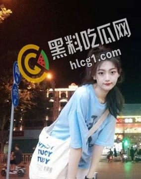 兄弟分享自家清纯清纯反差女友 吴婷婷 又纯又骚 贴心给男友口交 扒开内裤展示粉嫩小穴 虽然长得一般 但是她骚啊 第5张 兄弟分享自家清纯清纯反差女友 吴婷婷 又纯又骚 贴心给男友口交 扒开内裤展示粉嫩小穴 虽然长得一般 但是她骚啊 第5张