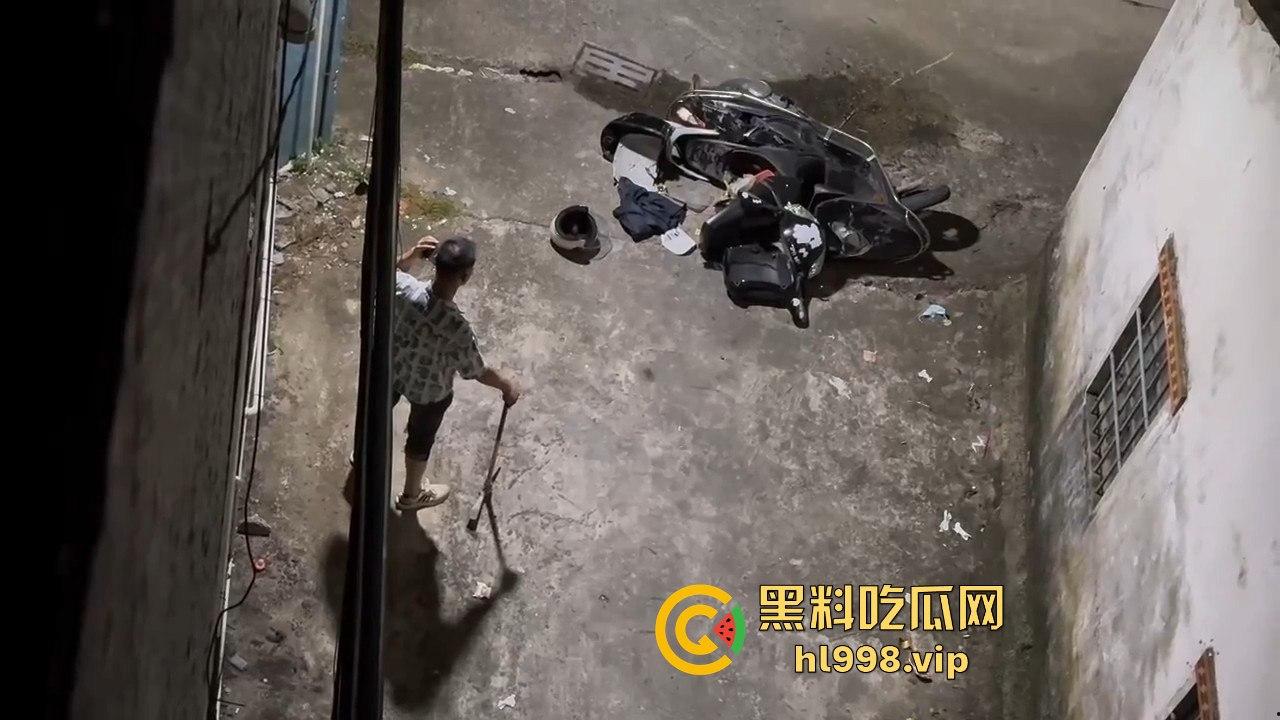 汕尾海丰惊现亲戚大瓜！男人辛苦赚钱，老婆却跟表哥偷情钓鱼，怒砸表哥车！  第2张