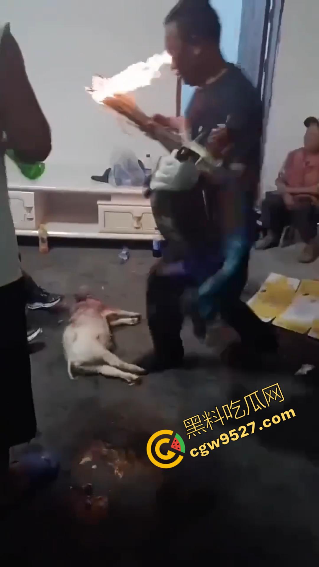 乡村驱邪术！大妈现场驱邪惊魂，法师施法令众人瞠目，大妈惨遭玩坏，众人瞠目结舌  第6张