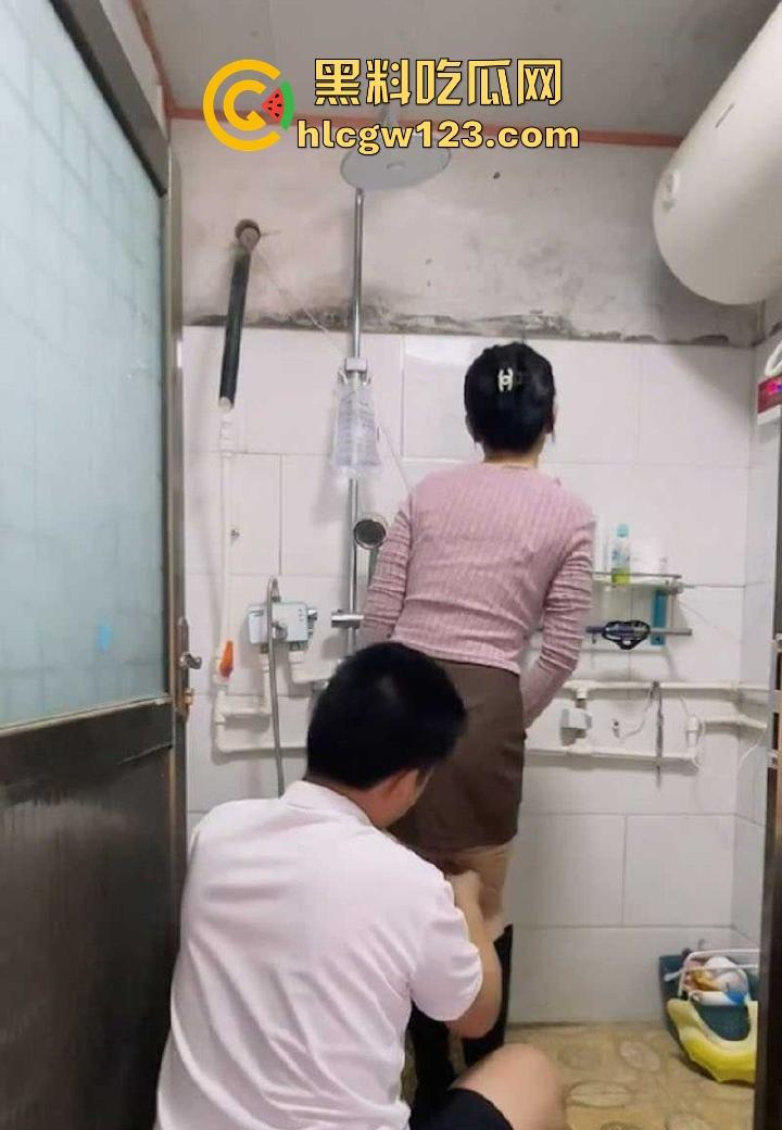 高颜小美女被捆绑在厕所灌肠调教 全程真实对话被灌到崩溃大哭 最后失控屎尿喷射而出！  第5张