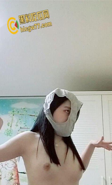 幼师【于漫】双面人生揭秘,白天甜美天使,晚上黑丝骑乘湿透整个床单! 第5张 幼师【于漫】双面人生揭秘,白天甜美天使,晚上黑丝骑乘湿透整个床单! 第5张