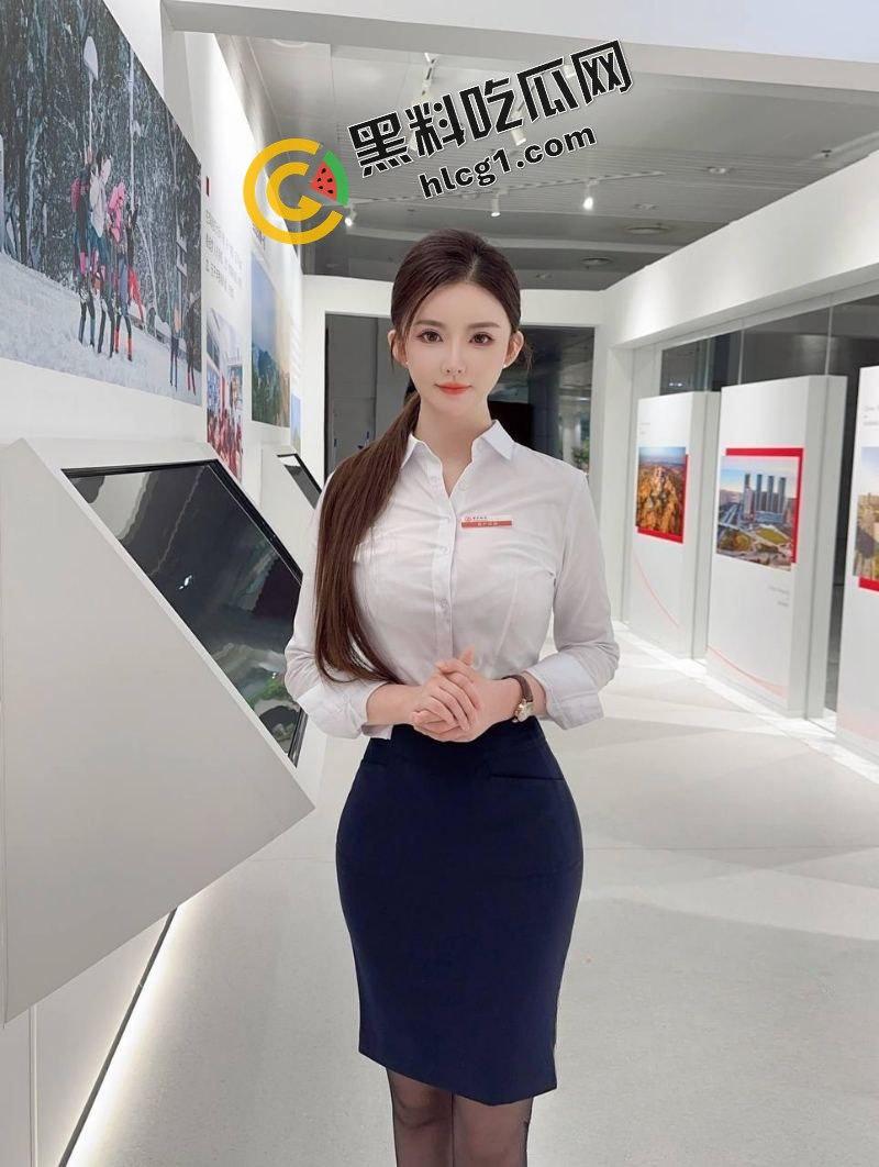 沈阳中国银行客户经理『管婧瑜』对待客户服务周到 办理业务送逼操 发裸照勾引客户做爱 第2张 沈阳中国银行客户经理『管婧瑜』对待客户服务周到 办理业务送逼操 发裸照勾引客户做爱 第2张