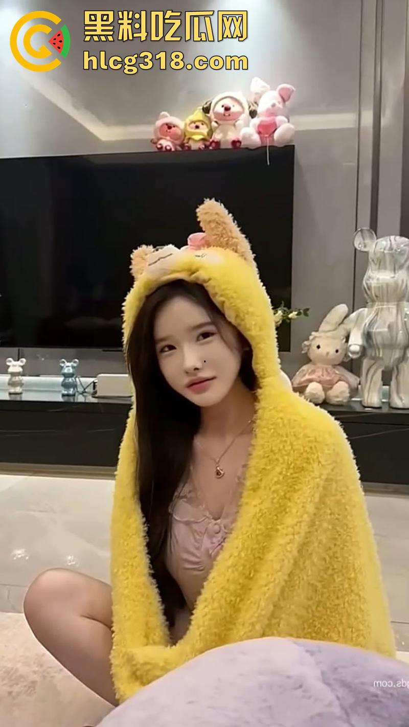 快手颜值女神【美羊羊】,白嫩巨乳配完美身材诱人之极,最新私拍流出,全程女上位伺候金主爸爸! 第1张 快手颜值女神【美羊羊】,白嫩巨乳配完美身材诱人之极,最新私拍流出,全程女上位伺候金主爸爸! 第1张