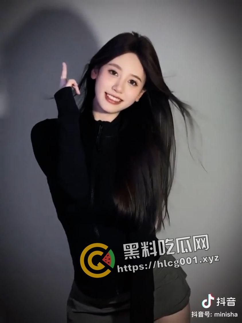 开盒超级网红【一栗小莎子】抖音千万粉丝 紫衣战神 擦边烧鸡女王 个人信息曝光  第2张