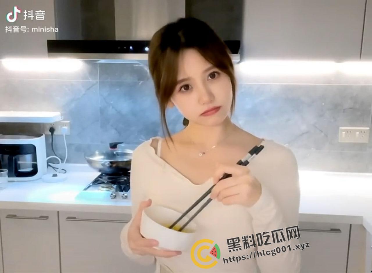 开盒超级网红【一栗小莎子】抖音千万粉丝 紫衣战神 擦边烧鸡女王 个人信息曝光  第12张