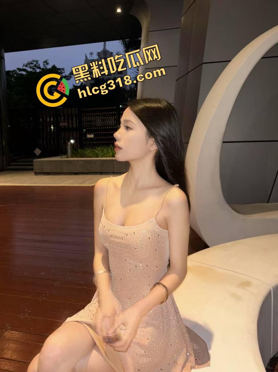 鸡巴三明治是什么新玩法?跟兄弟一起把母狗调教玩明白了,吐司夹屌还舔干净,整得比真狗还听话! 第7张 鸡巴三明治是什么新玩法?跟兄弟一起把母狗调教玩明白了,吐司夹屌还舔干净,整得比真狗还听话! 第7张