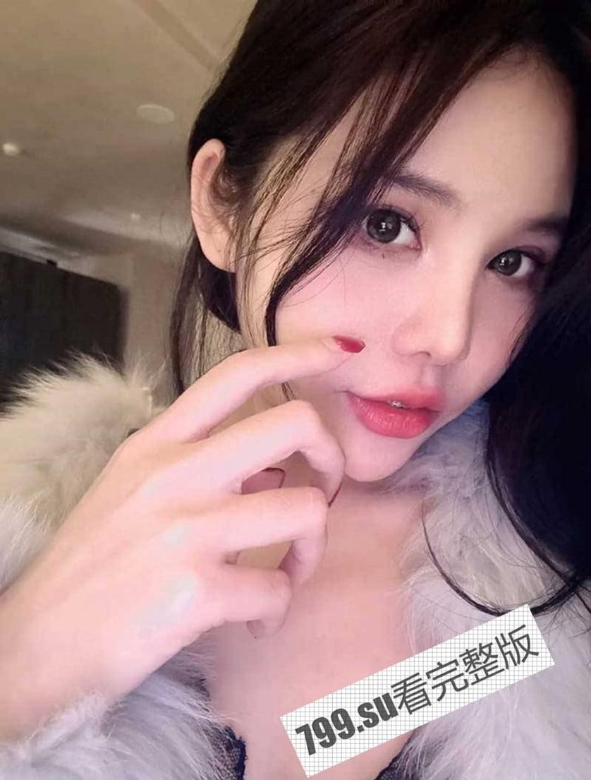 极品反差婊 抖音网红 Liuyue 大尺度私拍和男友啪啪视频流出 完美露脸  第4张