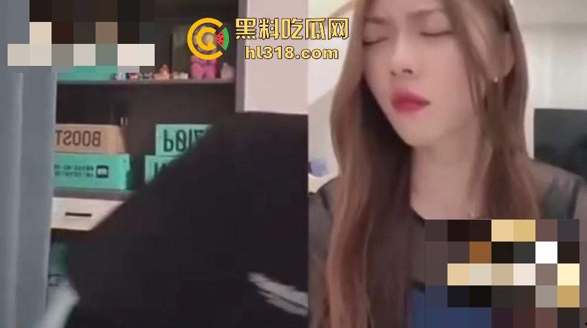 不是啊珍你来真的啊！快手高颜值女主播PK落败被要求直播自慰，以为在意淫而已事后展示爱液惊呆众人！  第3张