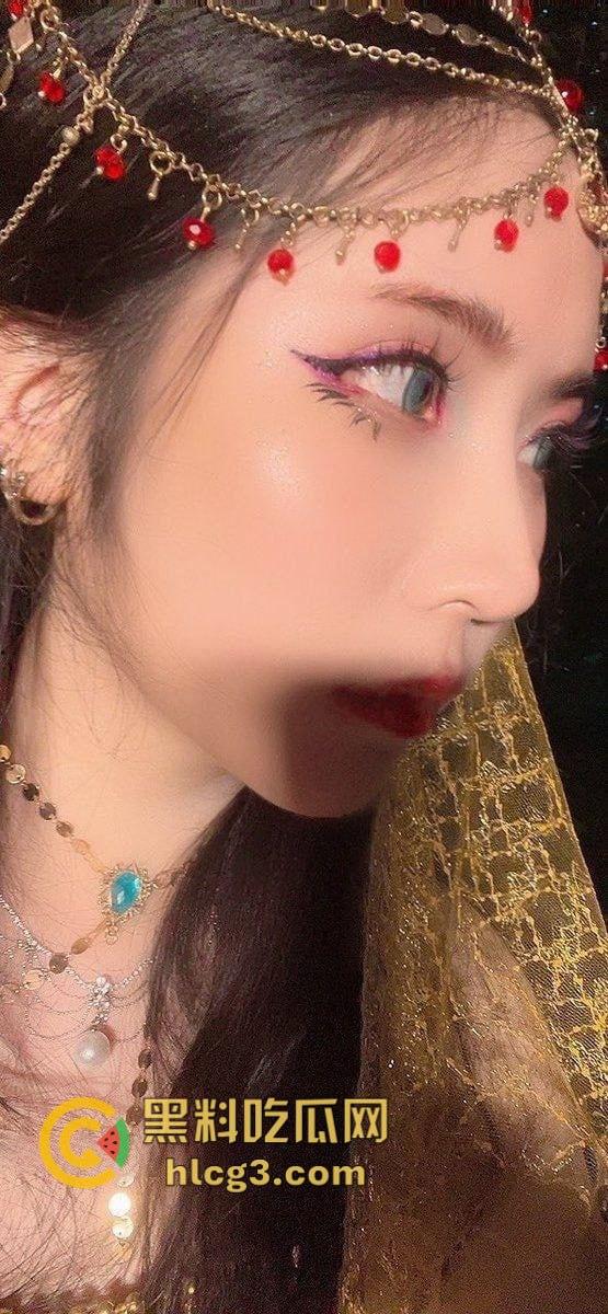 推特神似刘亦菲的反差母狗『草莓老师』超模S级身材尤物 高质量超长付费性爱大合集泄密流出!撸点满满 第1张 推特神似刘亦菲的反差母狗『草莓老师』超模S级身材尤物 高质量超长付费性爱大合集泄密流出!撸点满满 第1张