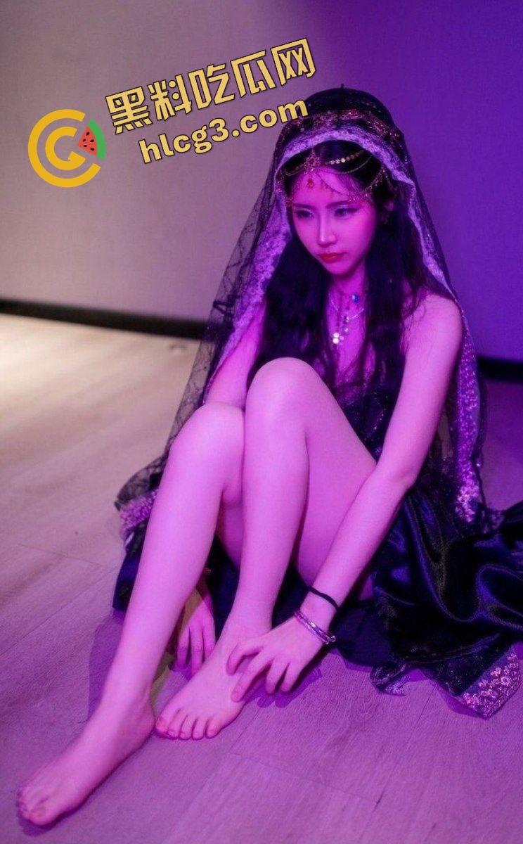 推特神似刘亦菲的反差母狗『草莓老师』超模S级身材尤物 高质量超长付费性爱大合集泄密流出!撸点满满 第2张 推特神似刘亦菲的反差母狗『草莓老师』超模S级身材尤物 高质量超长付费性爱大合集泄密流出!撸点满满 第2张