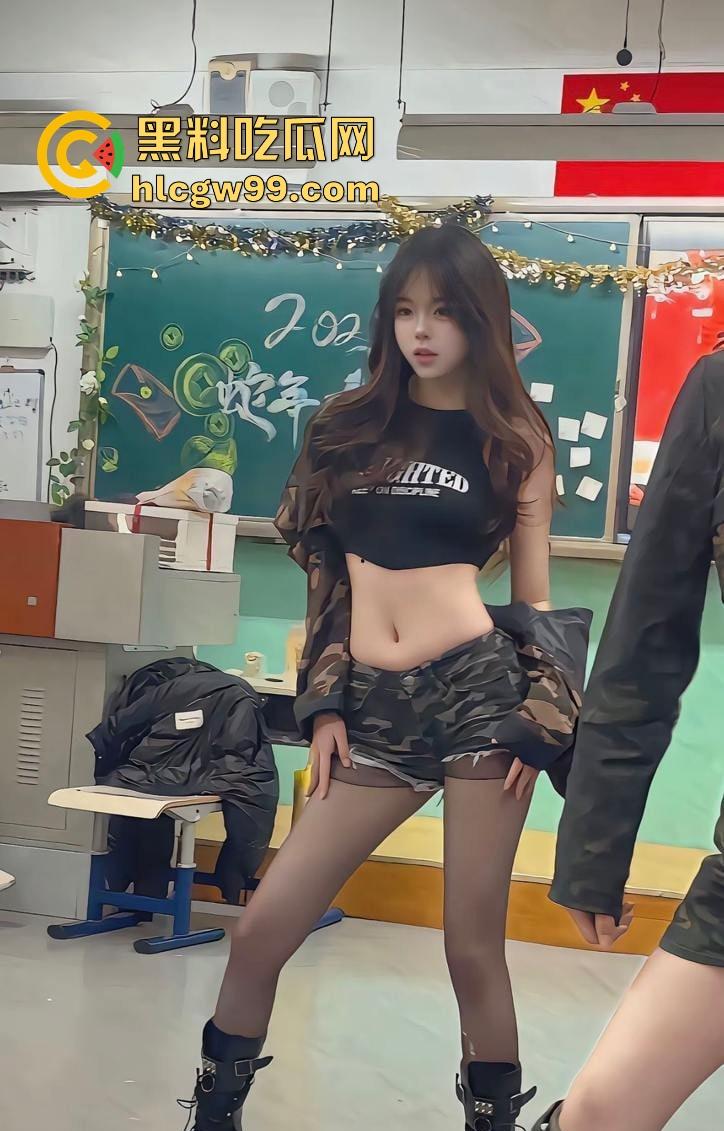 又被套路了,抖音咸鱼热卖得学霸班会热舞崩奶罩?假的!片哥片姐割韭菜,冲动老色批来我这我给你白嫖看! 第4张 又被套路了,抖音咸鱼热卖得学霸班会热舞崩奶罩?假的!片哥片姐割韭菜,冲动老色批来我这我给你白嫖看! 第4张