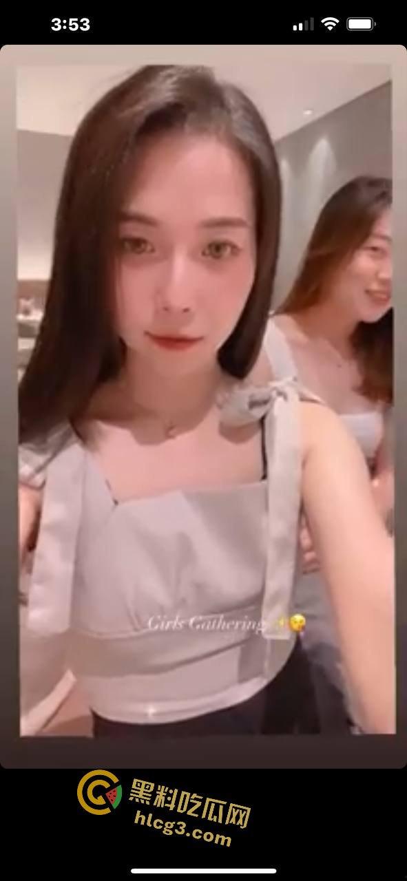 神颜台妹【Vivian Lee】前任报复性爱视频曝光，内射精液流出令人震撼！  第2张