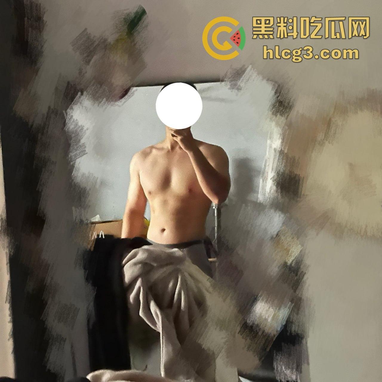 新加坡情侣网黄甜蜜又刺激！拍片吃生蚝补充体力，分享优雅的大奶博主性爱日常，高质量视频流出！  第1张