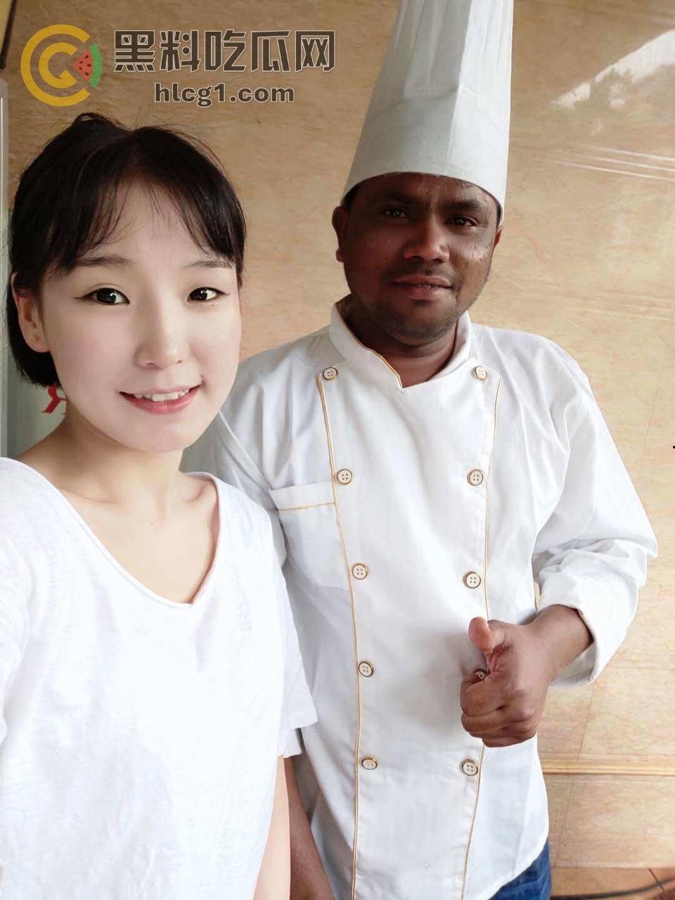 瓜友投稿:呼和浩特健身房拼多多3P女神「黄小芳」:风流成性,男浴3P、球员共欢,热爱3P! 第10张 瓜友投稿:呼和浩特健身房拼多多3P女神「黄小芳」:风流成性,男浴3P、球员共欢,热爱3P! 第10张