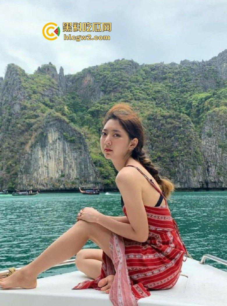 阿克苏金桥商场销冠养成记 销售新套路推销员『张若曦』下班吃鸡成交,业务能力不重要,手段够就行! 第2张 阿克苏金桥商场销冠养成记 销售新套路推销员『张若曦』下班吃鸡成交,业务能力不重要,手段够就行! 第2张