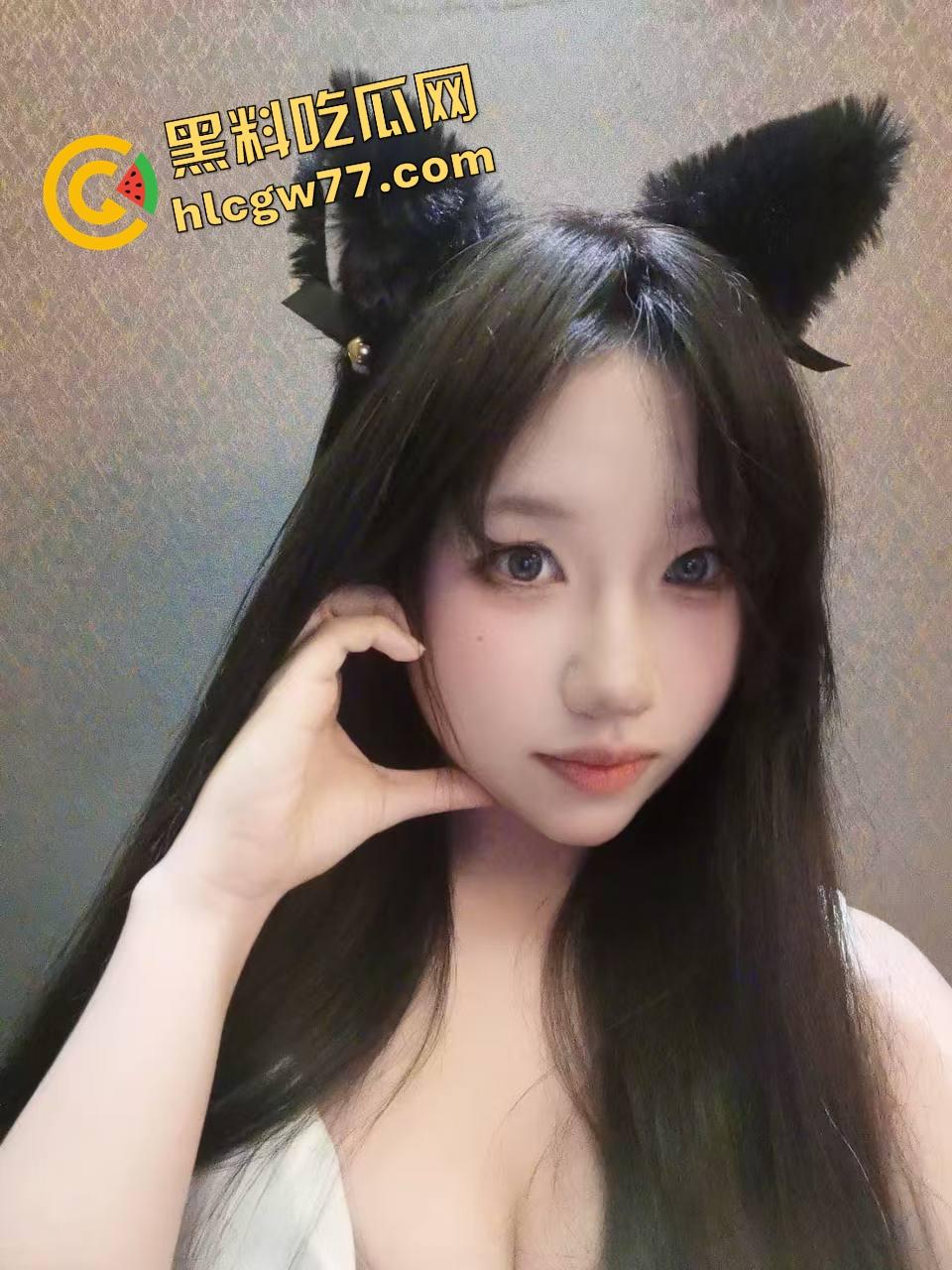 山东小骚妹玩拍片play，明明嘴上喊别拍，结果插进去自己夹着不让拔，还自己对镜头喊哥哥射脸上！  第3张