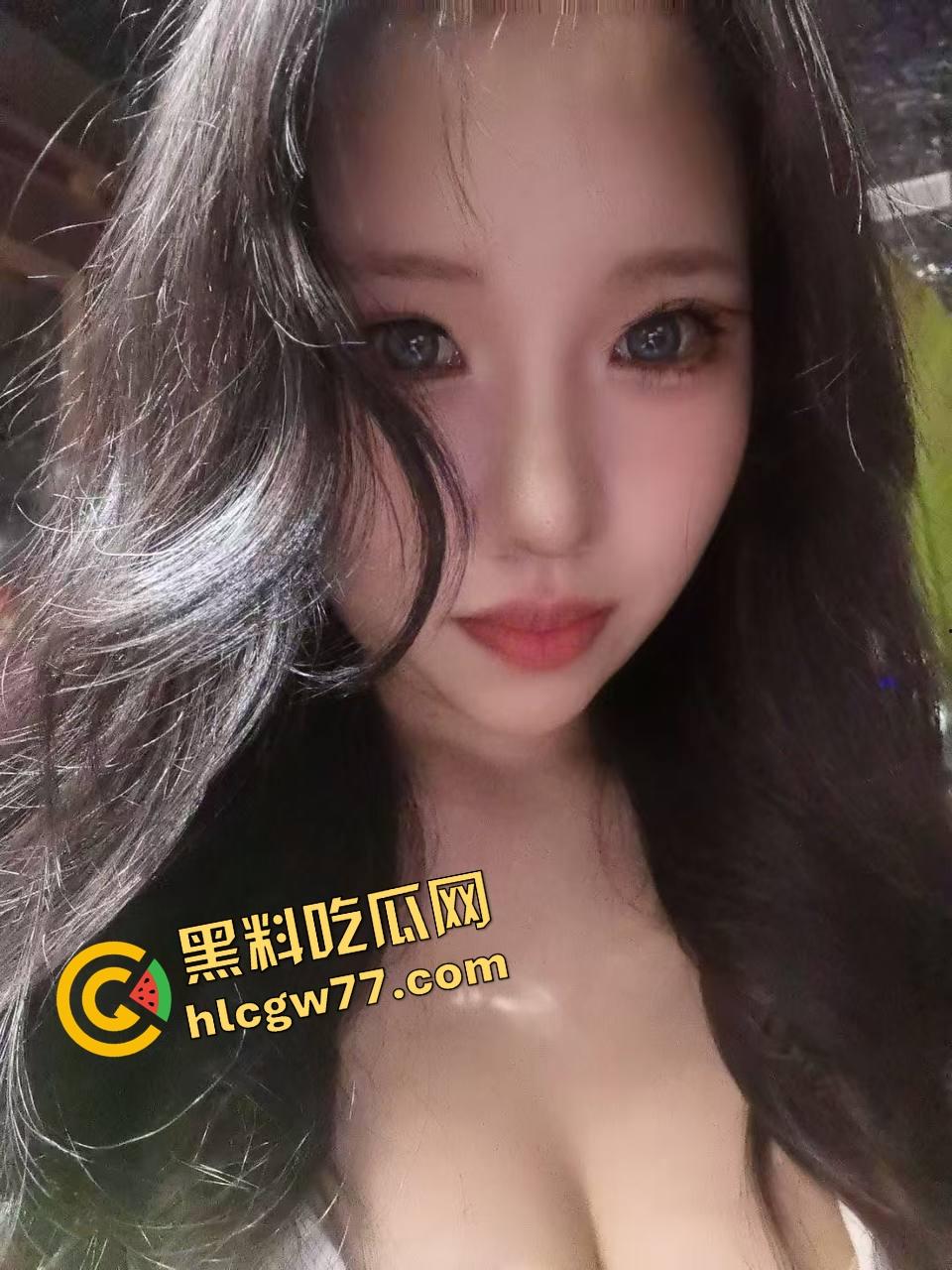 山东小骚妹玩拍片play，明明嘴上喊别拍，结果插进去自己夹着不让拔，还自己对镜头喊哥哥射脸上！  第4张